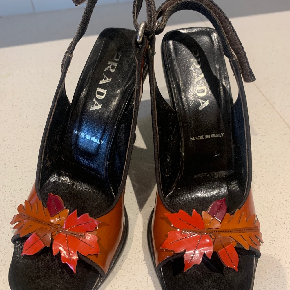 PRADA vintage 1999 appliqué sandals size 39